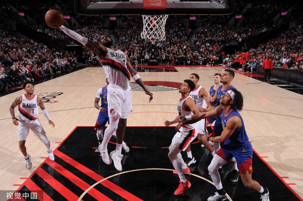 不仅让球迷 不仅让球迷